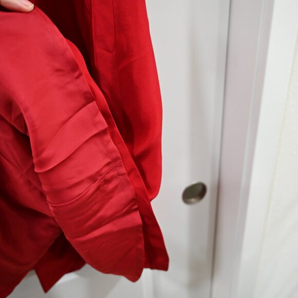 J. Petermen Size 2 Red Midi Button Down Belted 100% Silk Dress NWOT - Picture 5 of 8